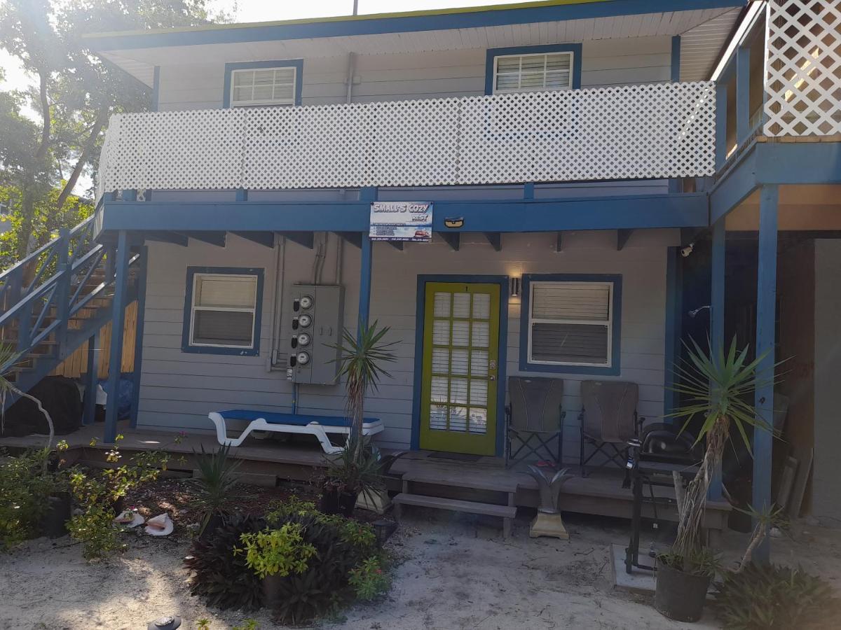 אליס טאון Smalls Cozy Rest With Dock מראה חיצוני תמונה
